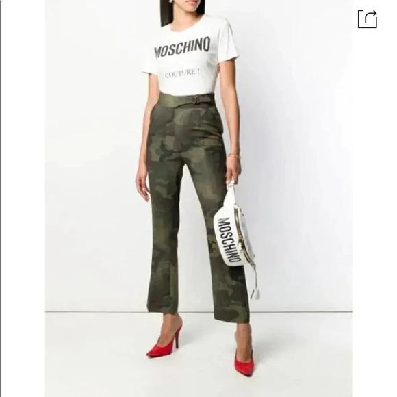 Moschino Nylon Belt Bag🖤 - Picture 4 of 4